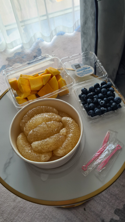 Фрукты