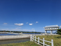 Photo 1731468639029