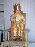Тимур ему 1 год и 2 месяца,  в костюме Короля.  Костюм я сшила ему сама, для новогодней елки-2009 г.