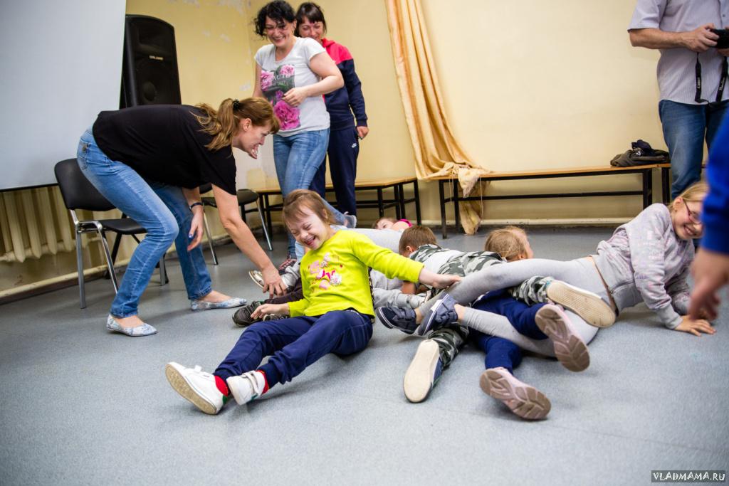Солнечные выходные (2035)